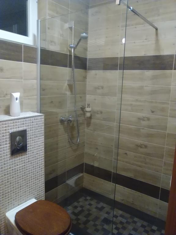 Vilmos-Lak Apartment Budapest Room photo